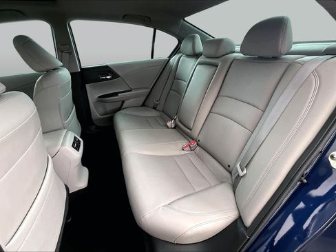 Used 2017 Honda Accord EX-L image 20