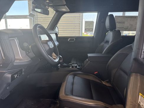 New 2025 Ford Bronco Outer Banks image 23