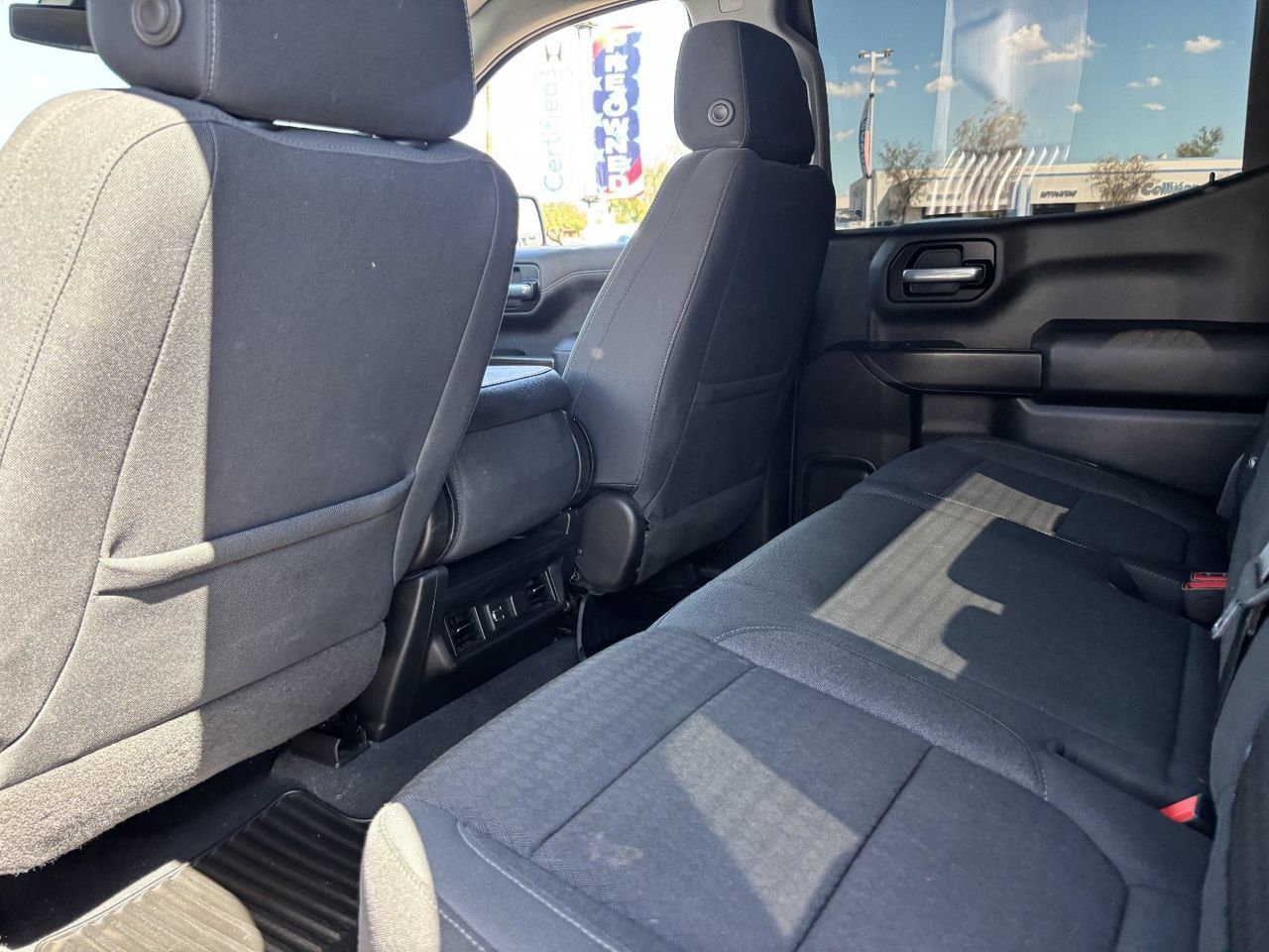 Used 2021 Chevrolet Silverado 1500 LT w/ Bed Protection Package AWD/4WD image 15