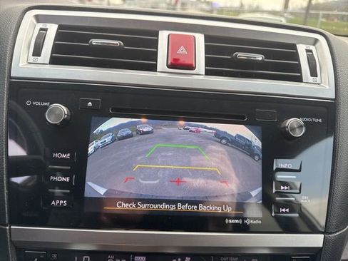 Used 2017 Subaru Outback 2.5i Limited w/ Popular Package #5 image 19