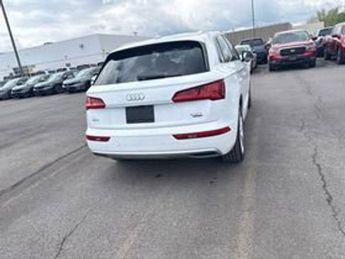 Used 2018 Audi Q5 Prestige w/ Prestige Package AWD/4WD image 6