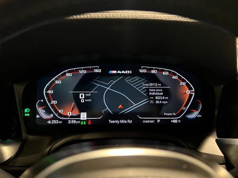 Used 2022 BMW 440i xDrive Convertible w/ Premium Package image 12