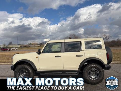 New 2025 Ford Bronco Badlands w/ Sasquatch Package image 13