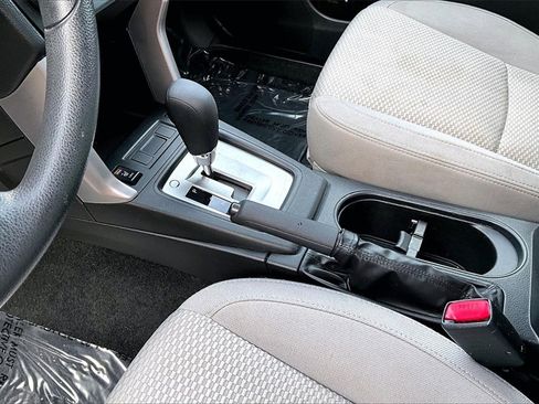 Used 2014 Subaru Forester 2.5i Premium w/ All-Weather Package image 17