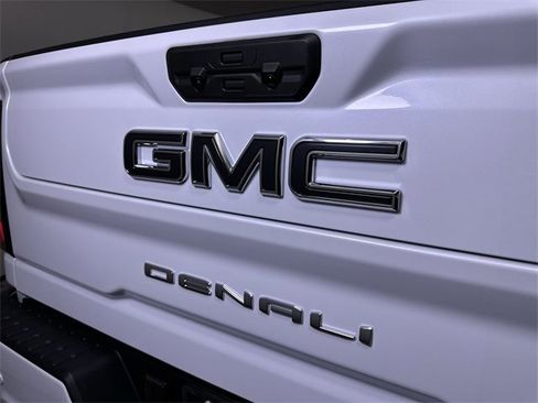 New 2026 GMC Sierra 2500 Denali Ultimate image 32