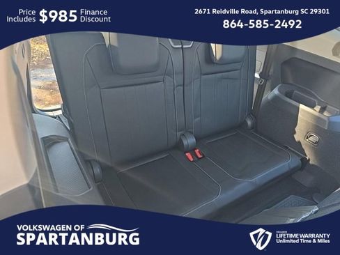 Used 2023 Volkswagen Tiguan SE image 20