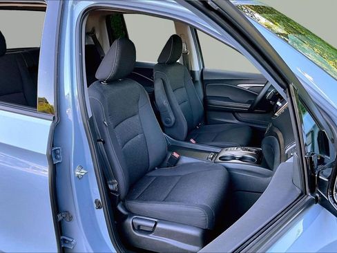 Used 2023 Honda Ridgeline Sport image 21