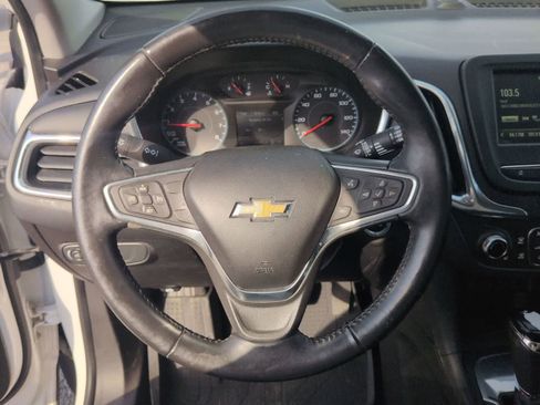 Used 2018 Chevrolet Equinox LT image 21