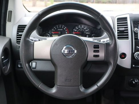 Used 2011 Nissan Xterra S w/ 4X4 Value Package image 18