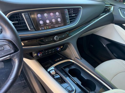 Used 2024 Buick Enclave Essence w/ Experience Buick Package image 26