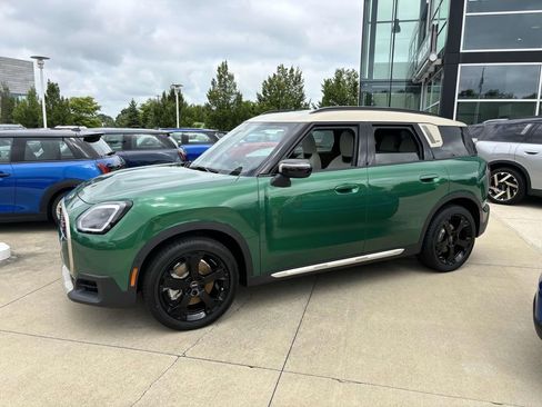 New 2025 MINI Cooper Countryman S image 4