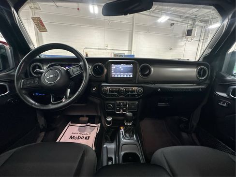 Used 2023 Jeep Wrangler Unlimited w/ Cold Weather Group AWD/4WD image 27