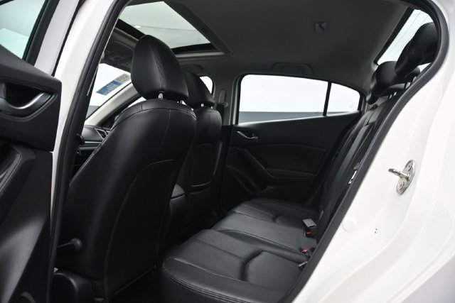 Used 2017 MAZDA MAZDA3 Touring w/ Popular Equipment Package FWD image 15