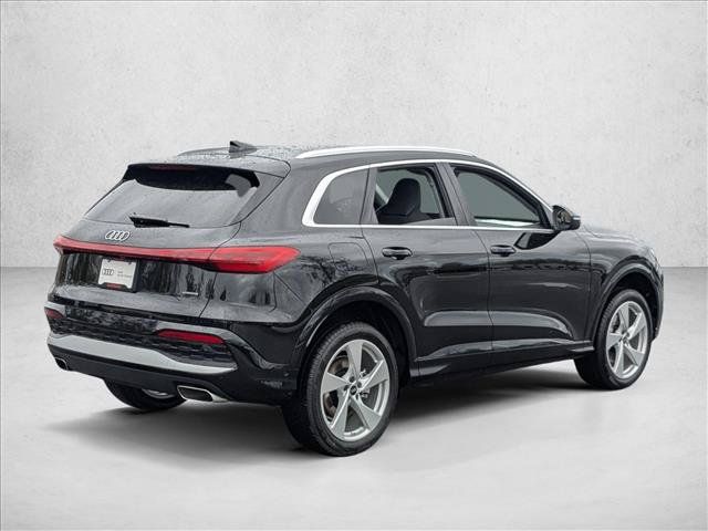New 2025 Audi Q5 Premium AWD/4WD image 2