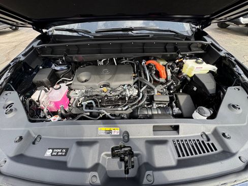New 2026 Toyota Highlander Platinum AWD/4WD image 33
