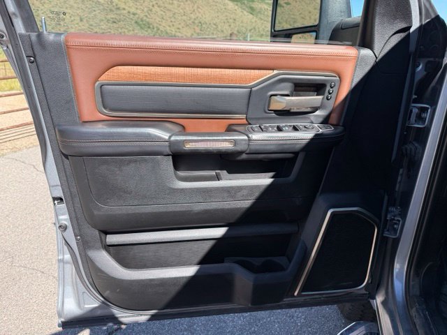 Used 2023 RAM 2500 Limited AWD/4WD image 13