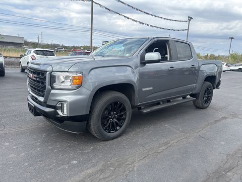 Used 2022 GMC Canyon Elevation w/ Elevation Premium Package AWD/4WD image 8