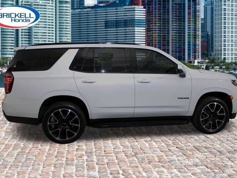 Used 2023 Chevrolet Tahoe RST w/ Luxury Package RWD image 2