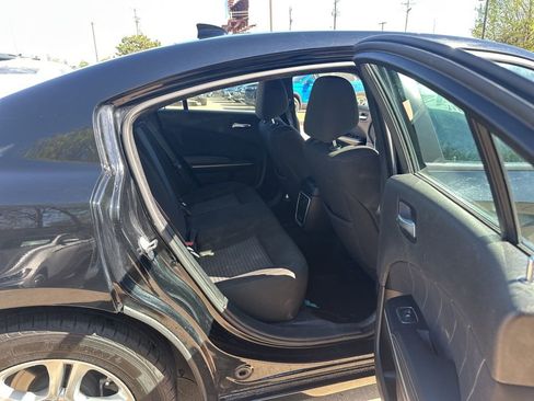 Used 2023 Dodge Charger SXT RWD image 16