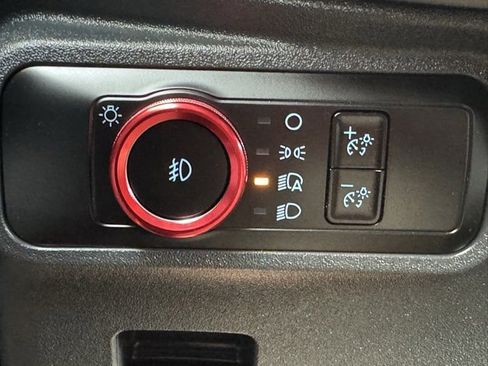 Certified 2023 Ford Bronco Badlands w/ Sasquatch Package image 42