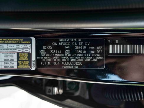 Used 2025 Kia K4 FWD image 45