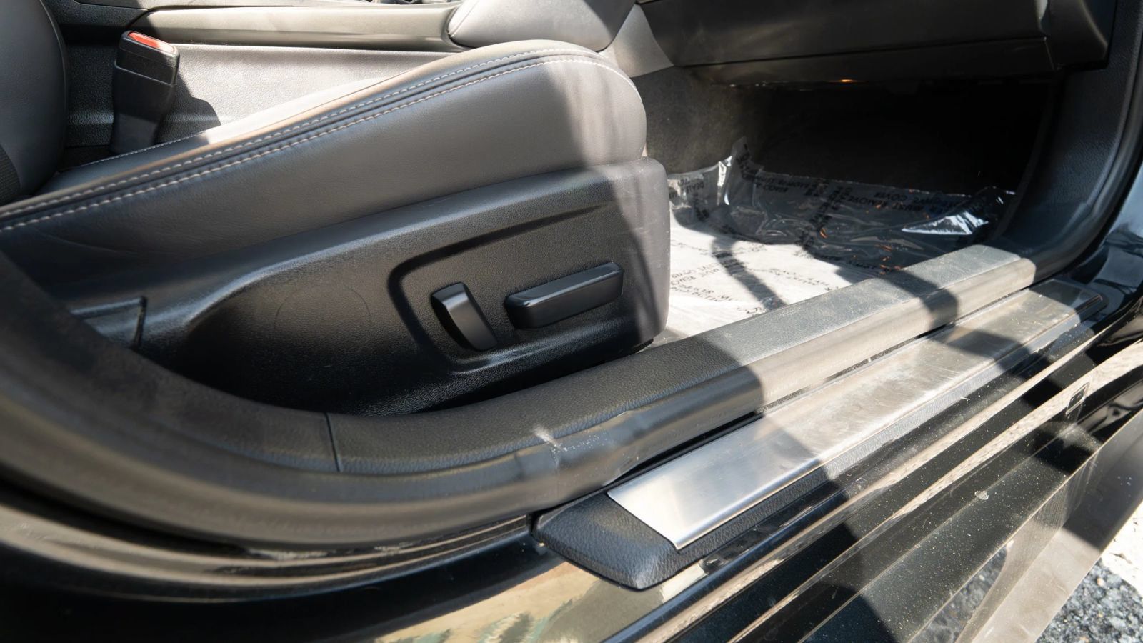 Used 2022 Lexus IS 300 AWD w/ Premium Package image 14