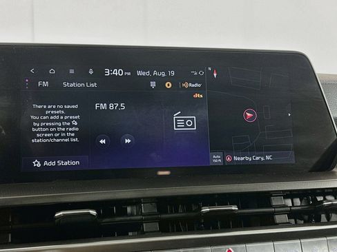 Used 2025 Kia Telluride S AWD/4WD image 21