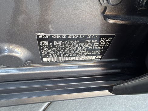 Used 2025 Honda HR-V LX image 43