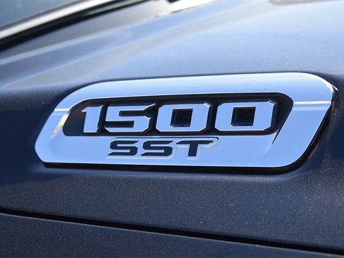 Used 2025 RAM 1500 Big Horn image 14