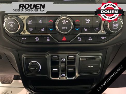 Used 2021 Jeep Wrangler Unlimited Sahara image 8