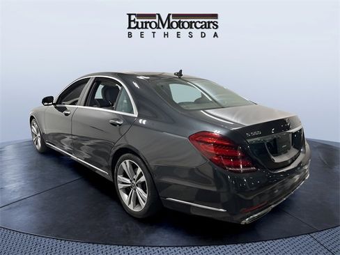 Used 2019 Mercedes-Benz S 560 4MATIC Sedan image 3