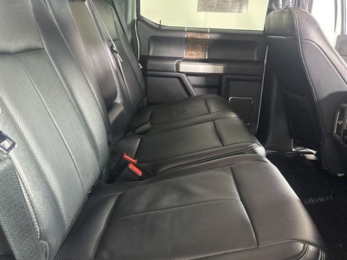 Used 2022 Ford F250 Lariat w/ Tremor Off-Road Package image 17