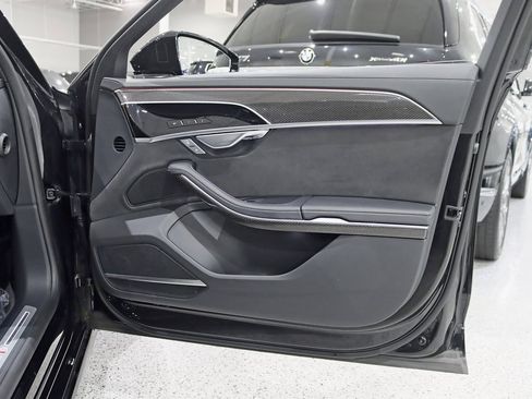 Used 2022 Audi S8 w/ S8 Comfort Plus Package image 39