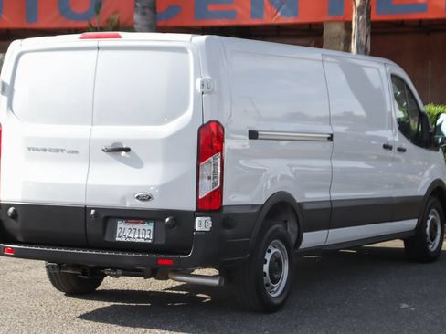 Used 2020 Ford Transit 250 Low Roof RWD image 10