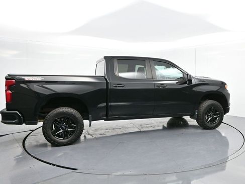 Used 2023 Chevrolet Silverado 1500 LT Trail Boss w/ Protection Package image 8