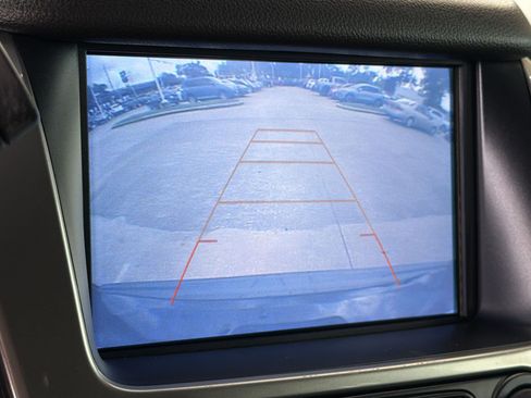 Certified 2019 Chevrolet Tahoe LT RWD image 19