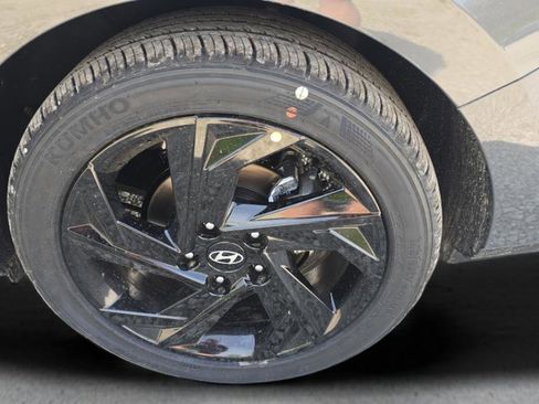New 2026 Hyundai Elantra Sport FWD image 29