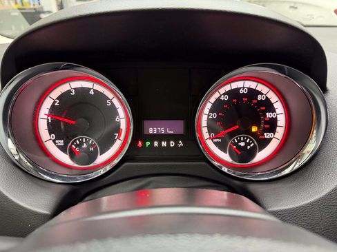 Used 2018 Dodge Grand Caravan SE FWD image 23