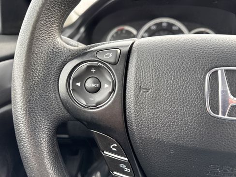Used 2015 Honda Accord LX image 21