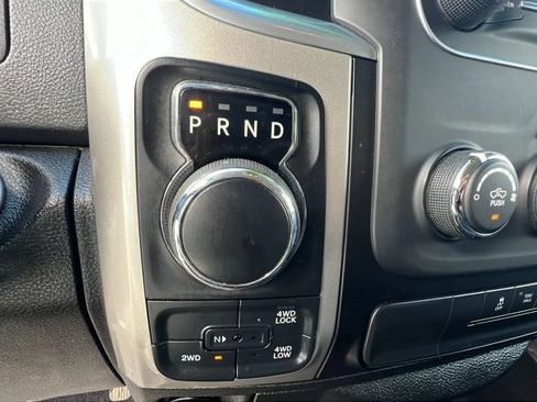 Used 2019 RAM 1500 Classic SLT AWD/4WD image 21