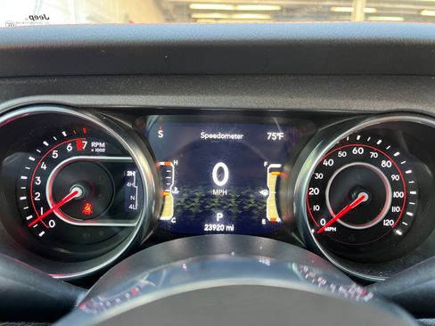 Used 2022 Jeep Gladiator Mojave w/ Cold Weather Group AWD/4WD image 19