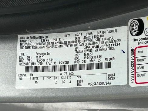 Used 2014 Ford Fiesta SE w/ Equipment Group 201A FWD image 15