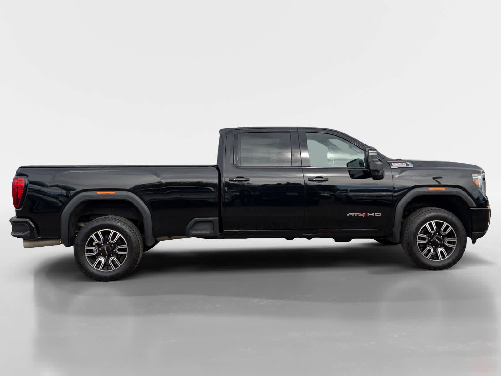 Used 2023 GMC Sierra 2500 AT4 w/ Gooseneck/5TH Wheel Package AWD/4WD image 10
