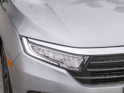 Used 2024 Honda Odyssey Elite image 4