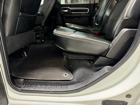 Used 2024 RAM 2500 Laramie image 15