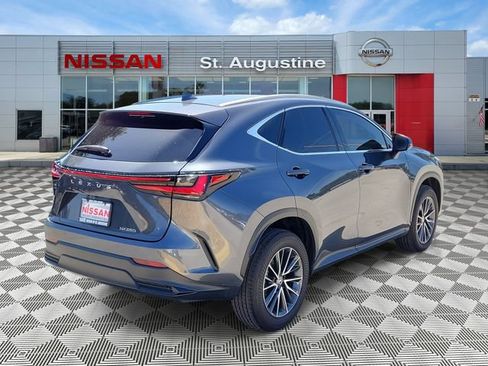 Used 2025 Lexus NX 250 FWD w/ Towing Package (2000 Lbs) image 2