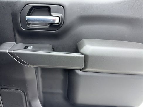 Used 2025 Chevrolet Silverado 1500 Custom image 49