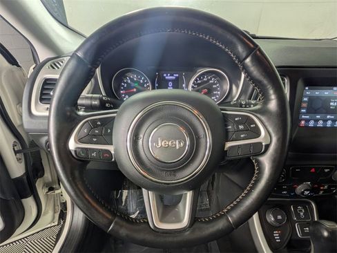 Used 2020 Jeep Compass Latitude w/ Cold Weather Group image 14