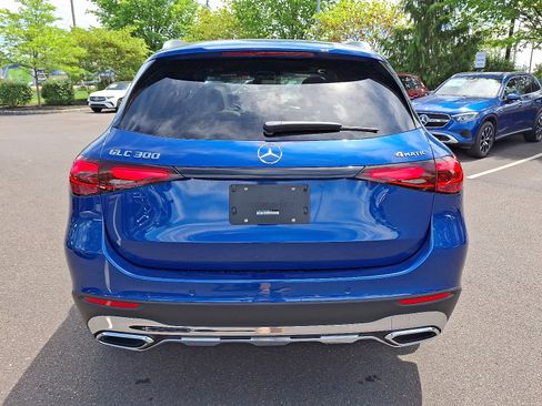 New 2025 Mercedes-Benz GLC 300 4MATIC image 5