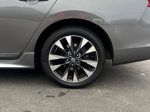 Used 2017 Nissan Sentra SR Turbo w/ Protection Package image 31